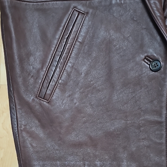 Men's Brown Leather Jacket - Picture 5 of 10